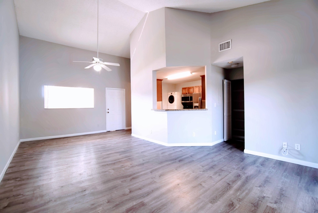 3401 Nw 44th Street - Photo 7