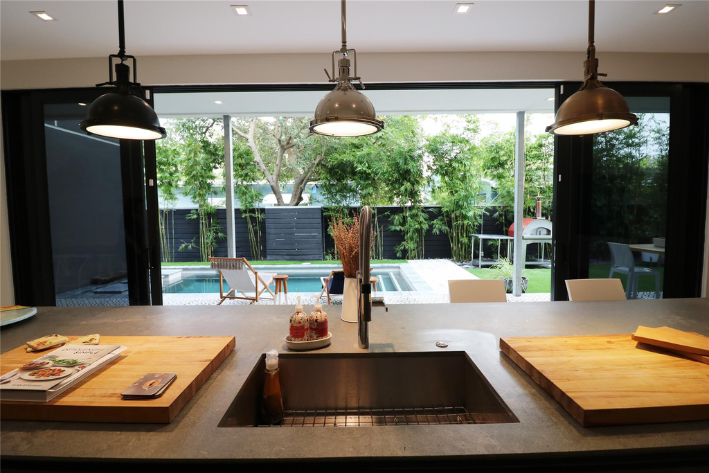 617 Sw 10th Street - Photo 10