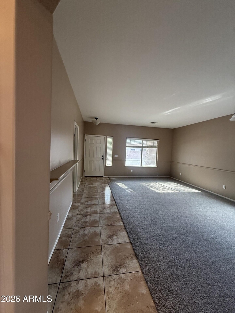 22165 N Celtic Avenue - Photo 4
