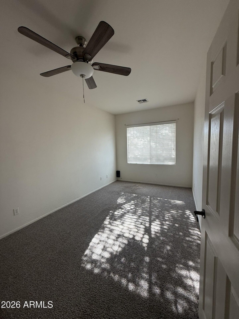 22165 N Celtic Avenue - Photo 12