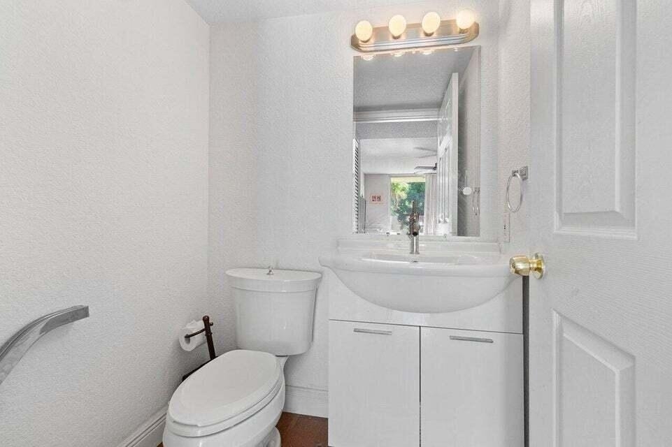 117 Yacht Club Way - Photo 7