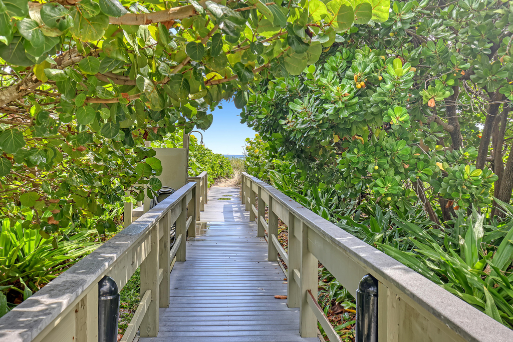 3400 N Ocean Drive - Photo 32