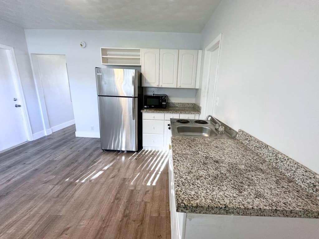 312 Ne 15th Avenue - Photo 9