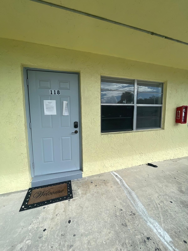 651 Nw 42nd Court - Photo 34