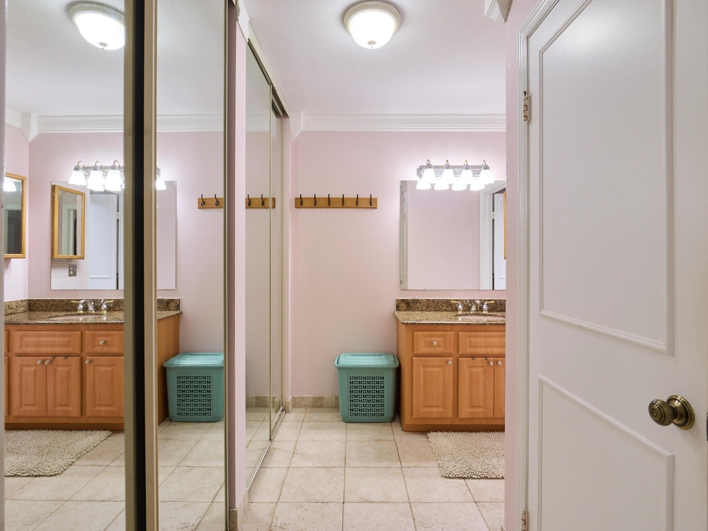 563 Brackenwood Place - Photo 15