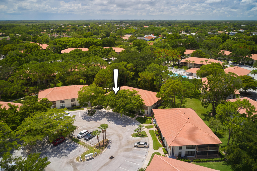 563 Brackenwood Place - Photo 21