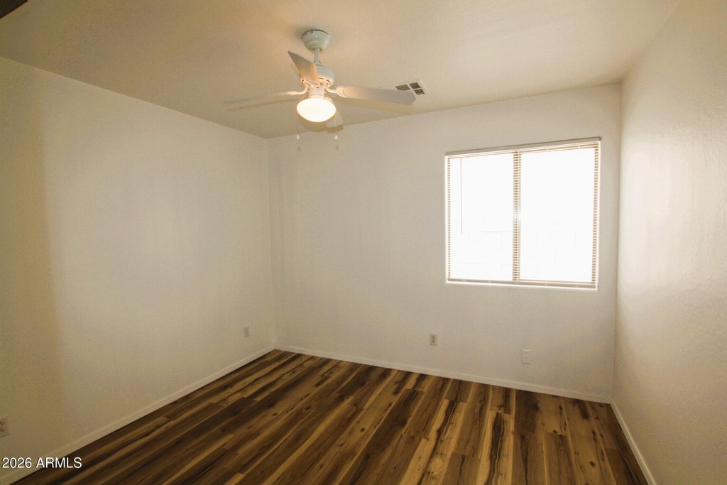 25735 W Elwood Street - Photo 13