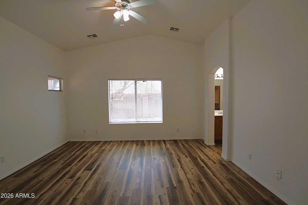 25735 W Elwood Street - Photo 19