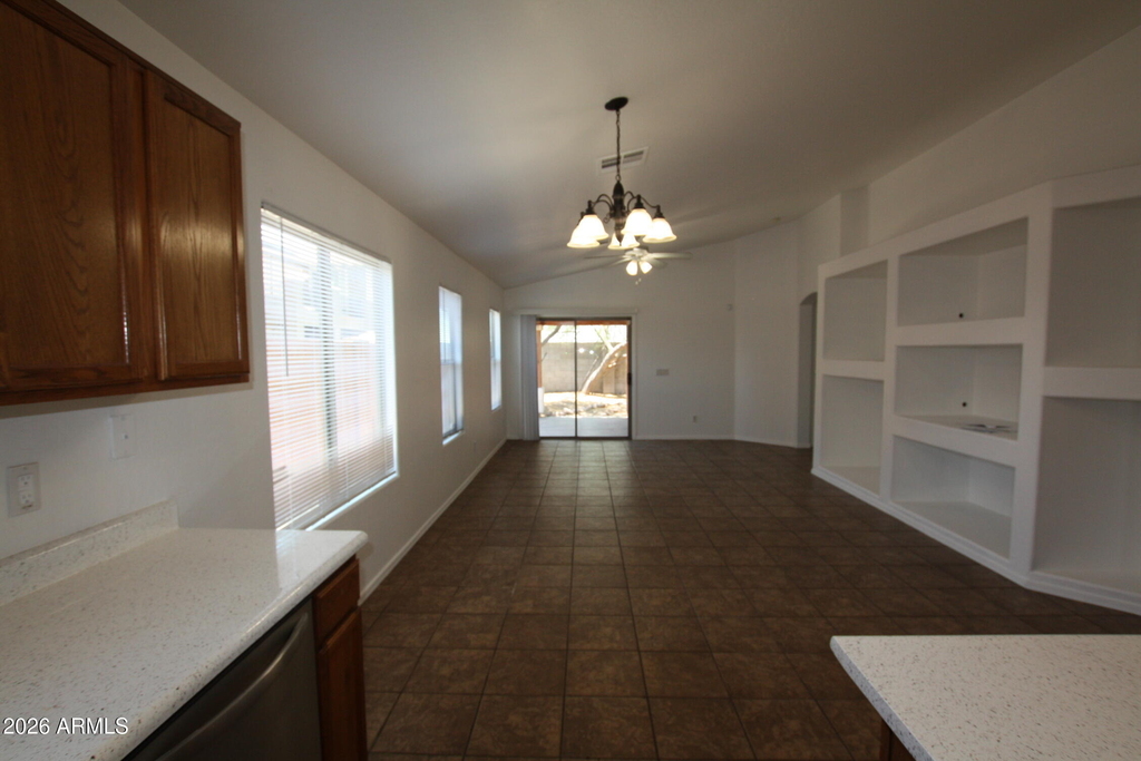 25735 W Elwood Street - Photo 10
