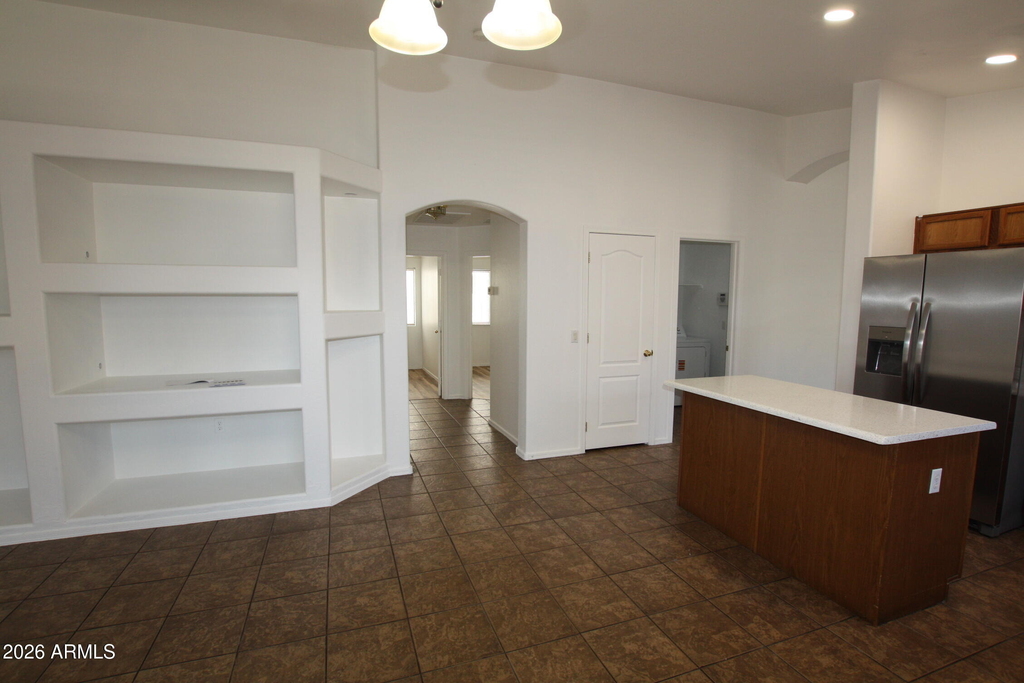25735 W Elwood Street - Photo 7