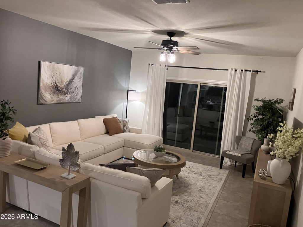 30998 W Earll Drive - Photo 8