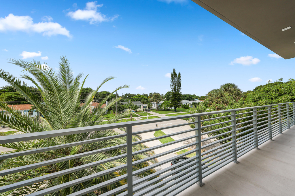 333 S Swinton Avenue - Photo 68
