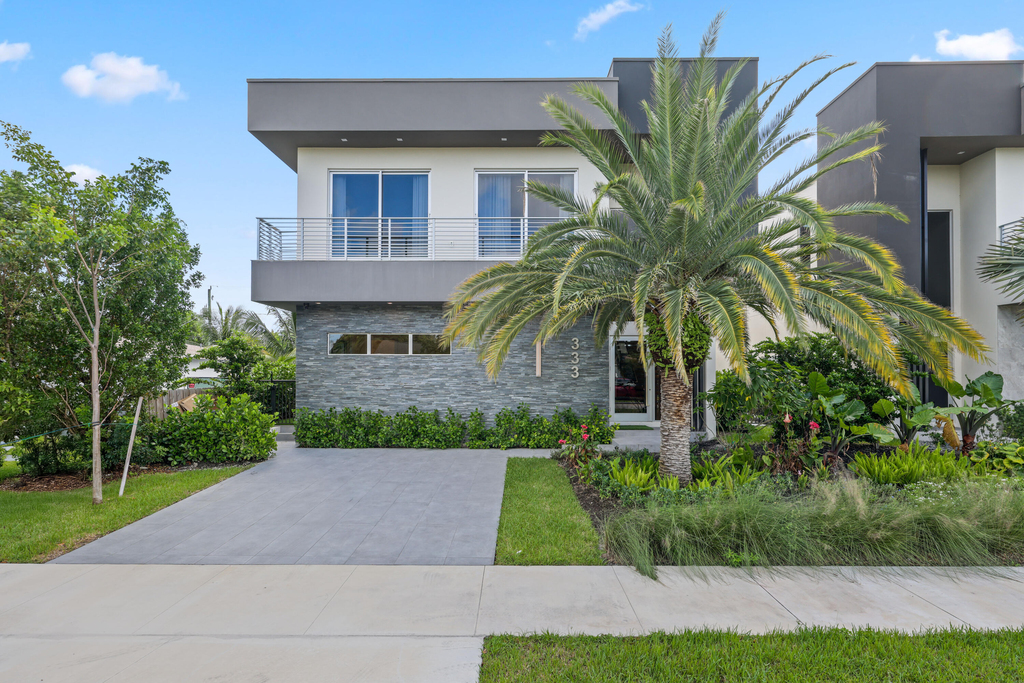 333 S Swinton Avenue - Photo 0