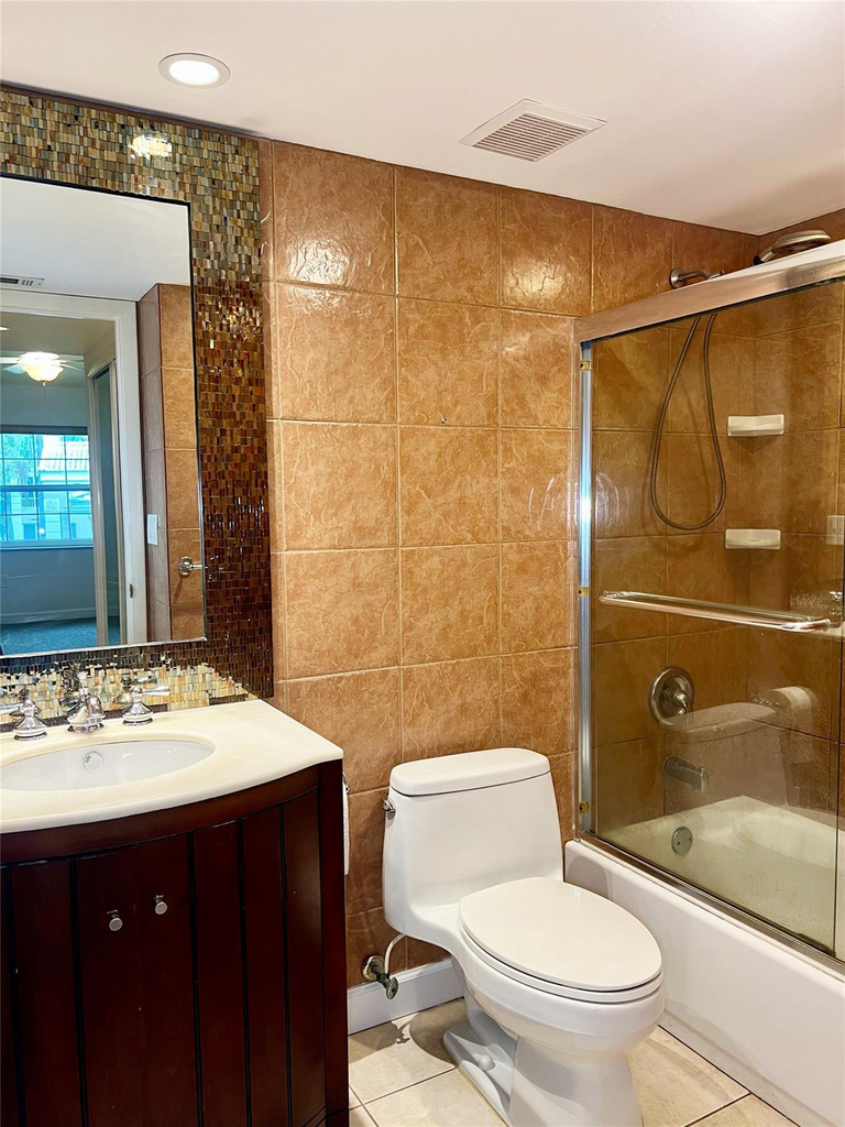 2850 N Oakland Forest Drive - Photo 14