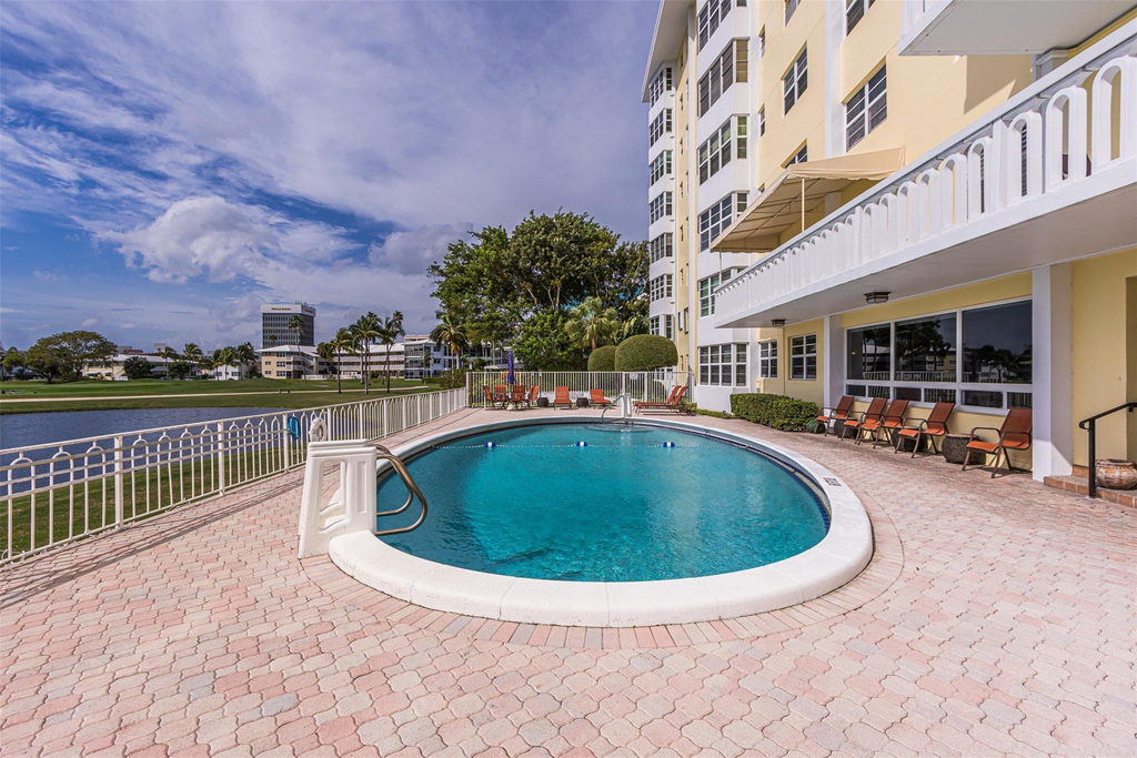 2500 Ne 48th Lane - Photo 5