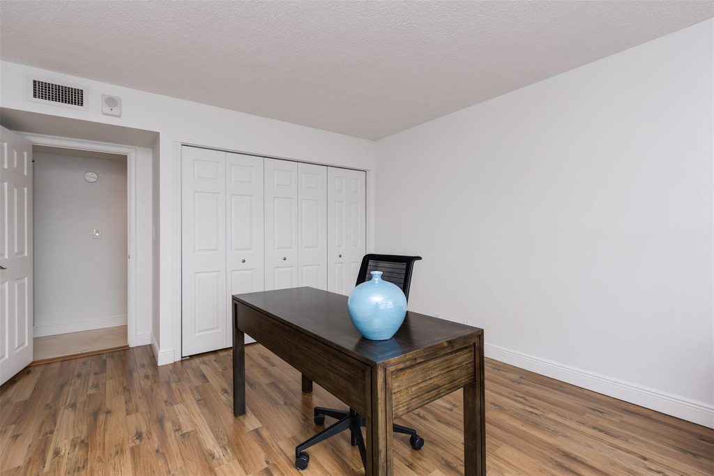 2500 Ne 48th Lane - Photo 31