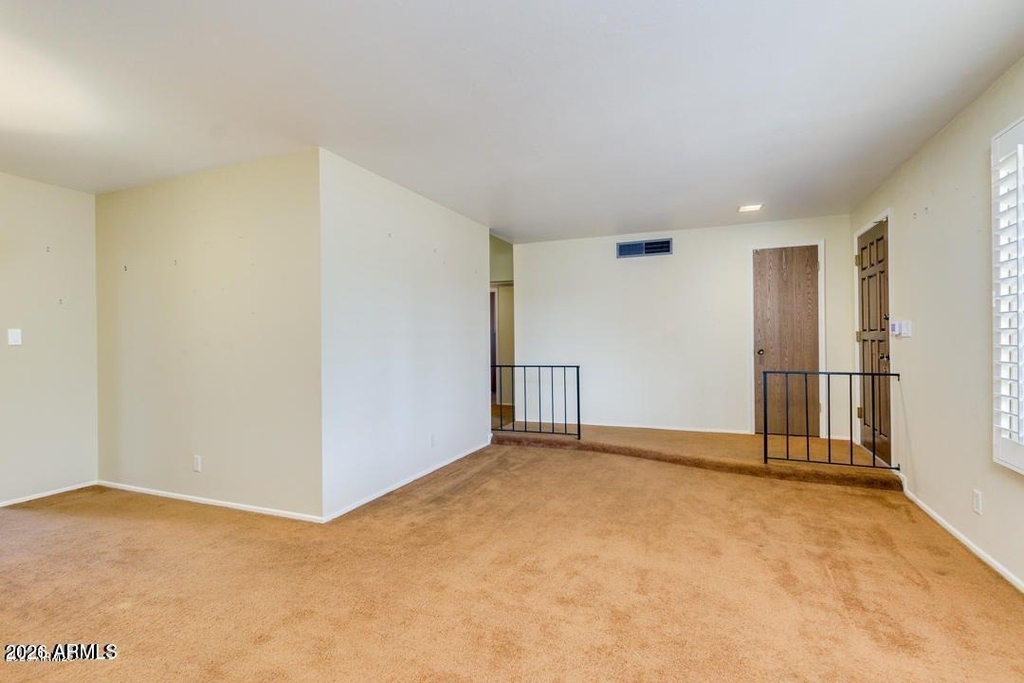 1536 E Gemini Drive - Photo 8