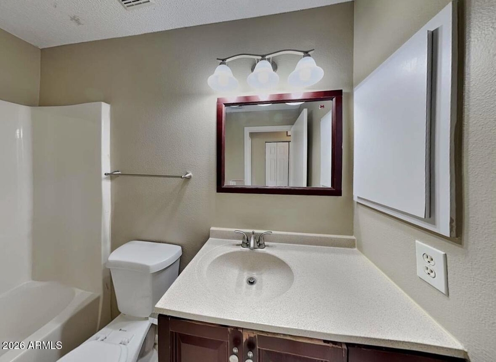 8907 W Roma Avenue - Photo 11