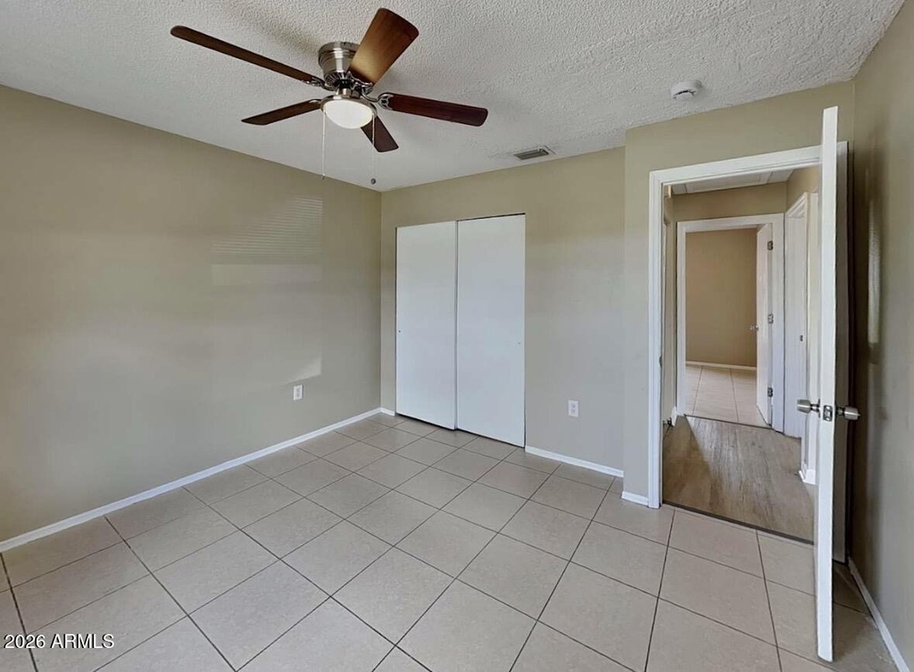 8907 W Roma Avenue - Photo 10