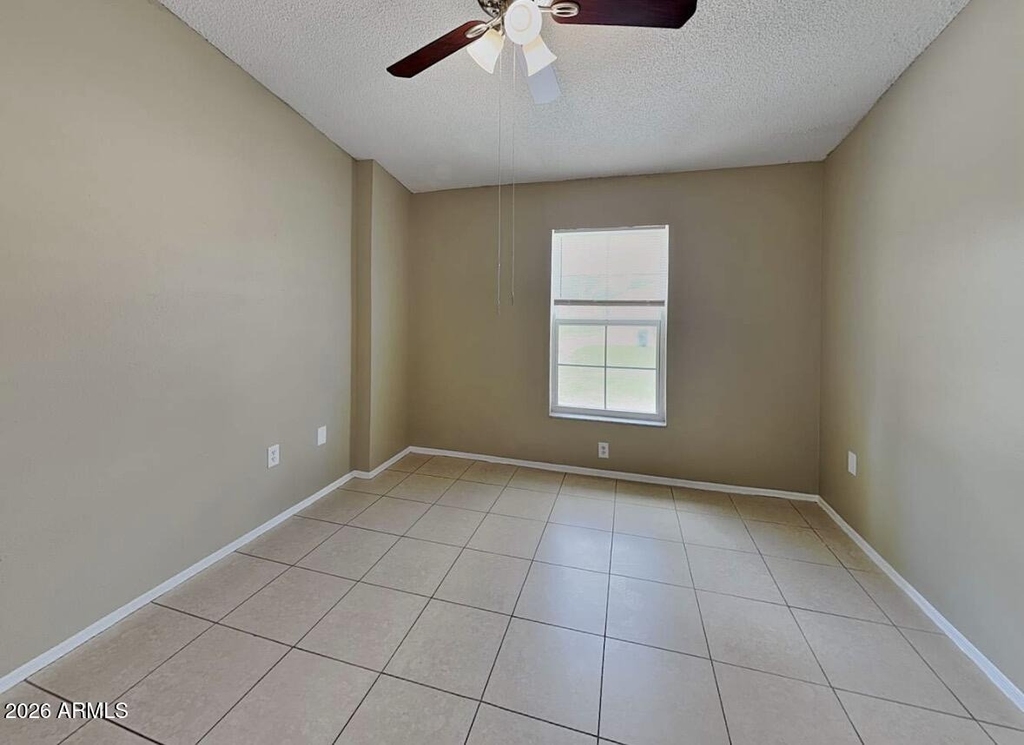 8907 W Roma Avenue - Photo 7