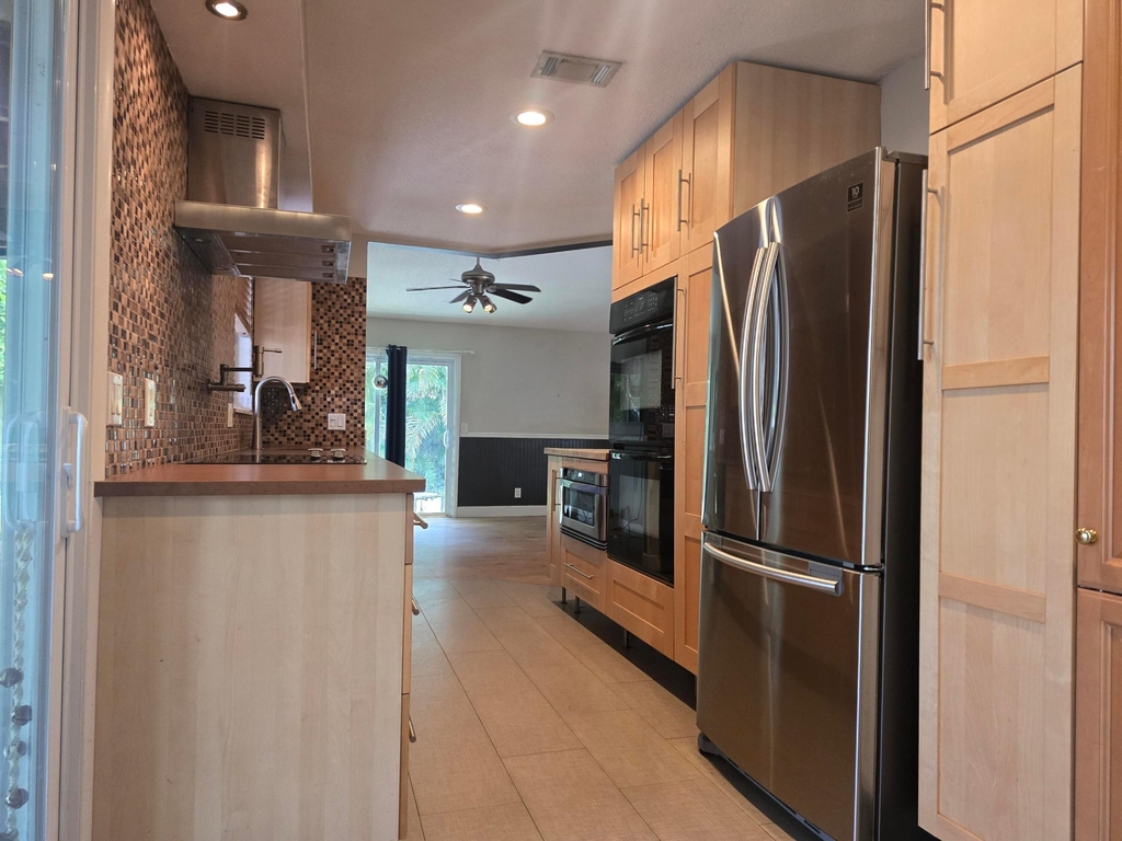 18162 Jupiter Landings Drive - Photo 10