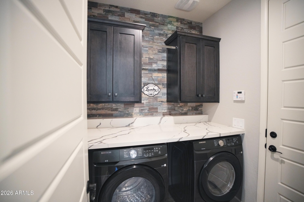 3261 Huckleberry Way - Photo 26