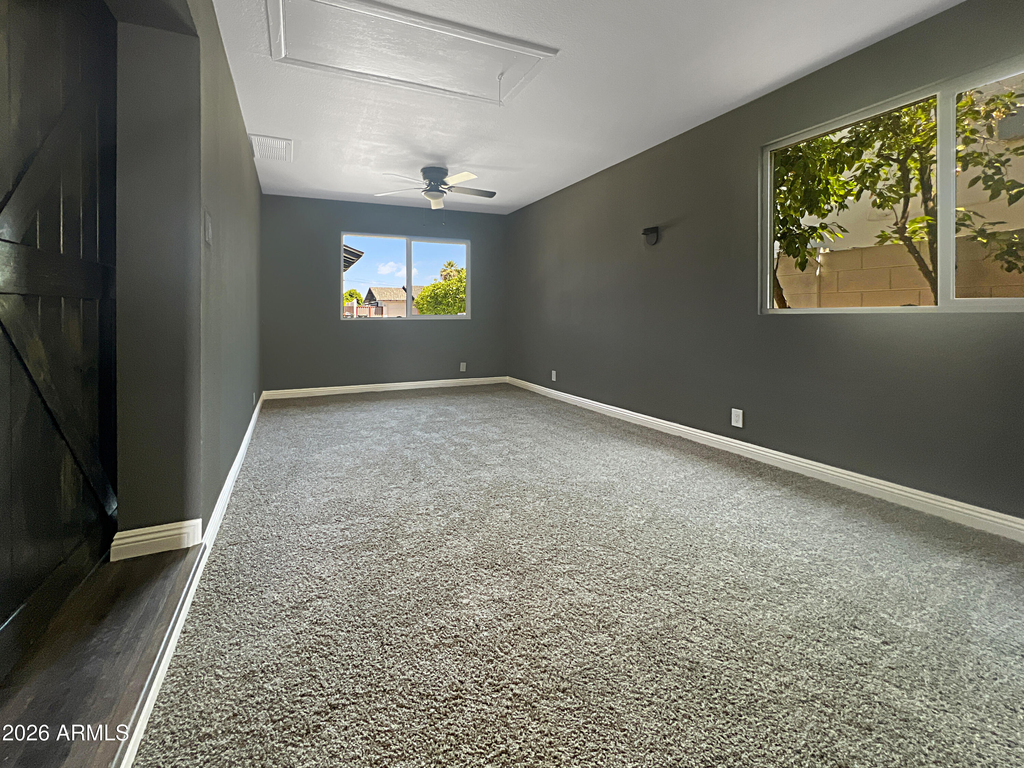8201 E Whitton Avenue - Photo 12