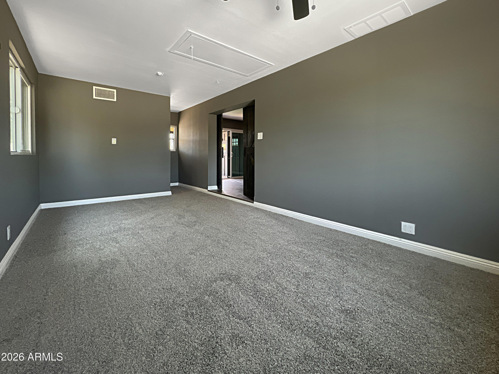8201 E Whitton Avenue - Photo 13