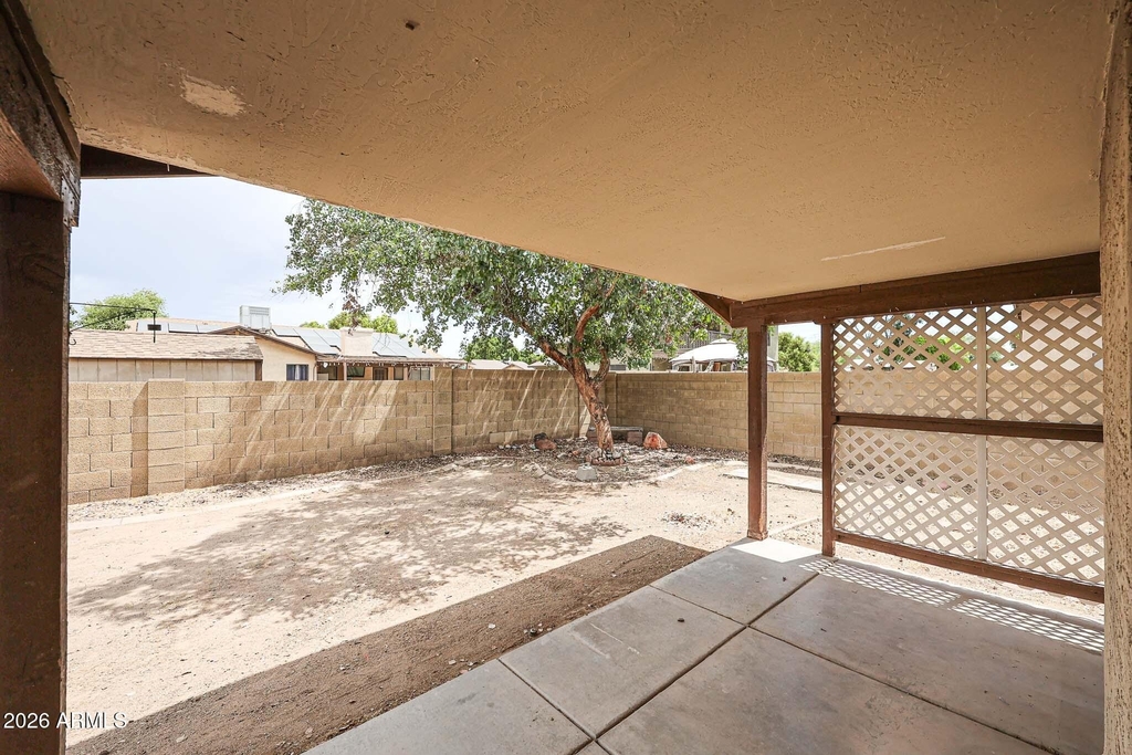 6320 W Paradise Lane - Photo 27