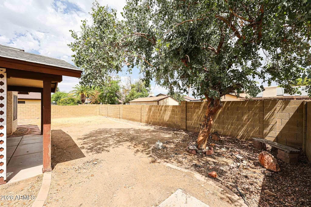6320 W Paradise Lane - Photo 29