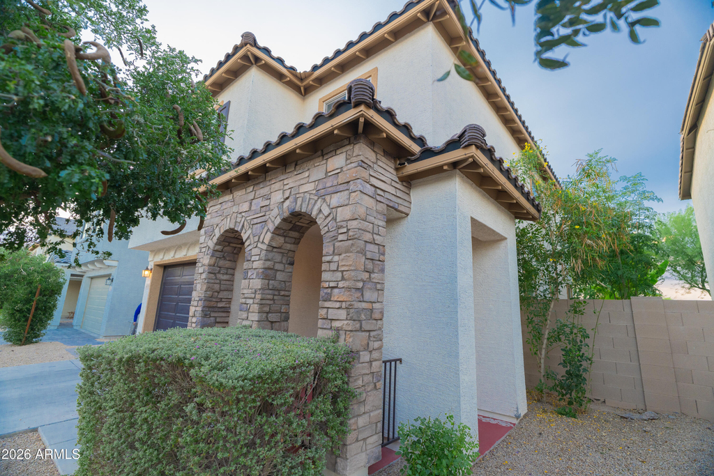 6018 W Hartford Court - Photo 1