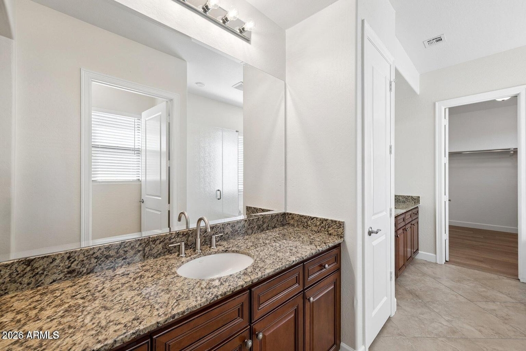 16195 W Glenrosa Avenue - Photo 14