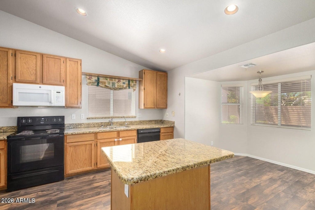 1924 E Sharon Drive - Photo 15