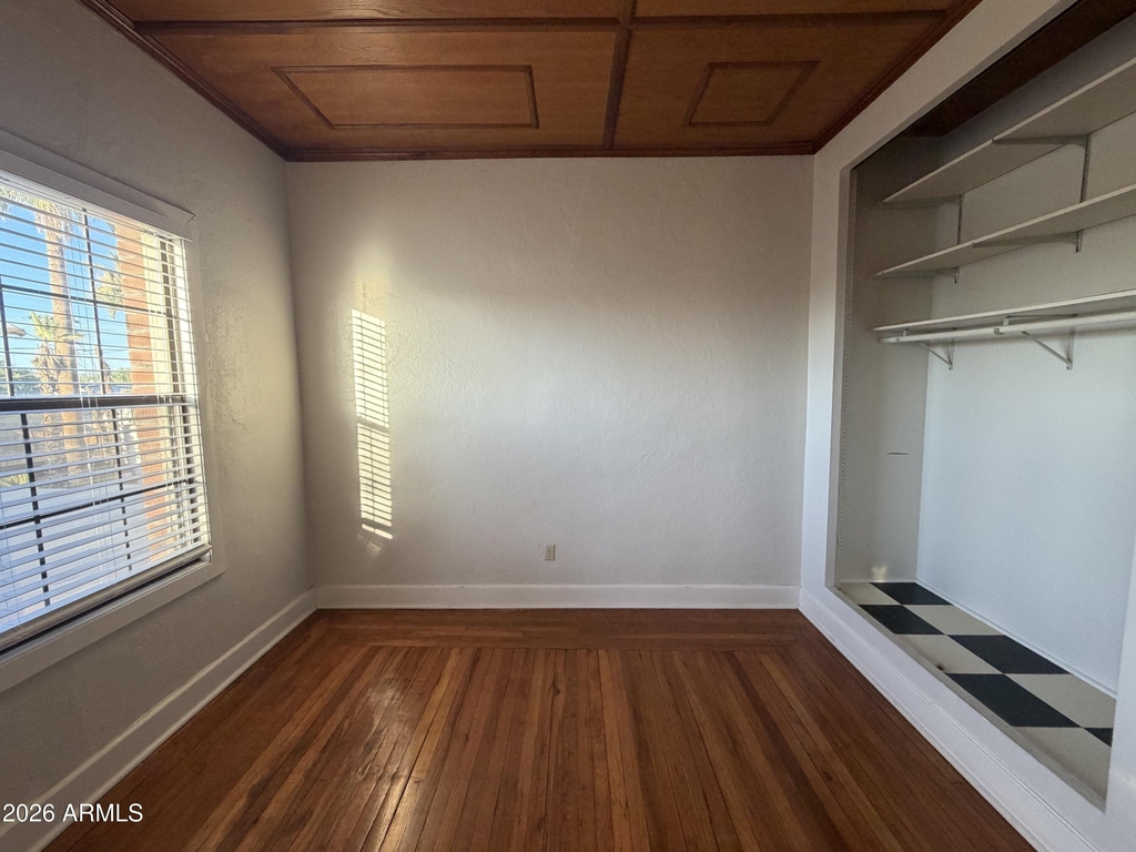 902 E Palm Lane - Photo 8