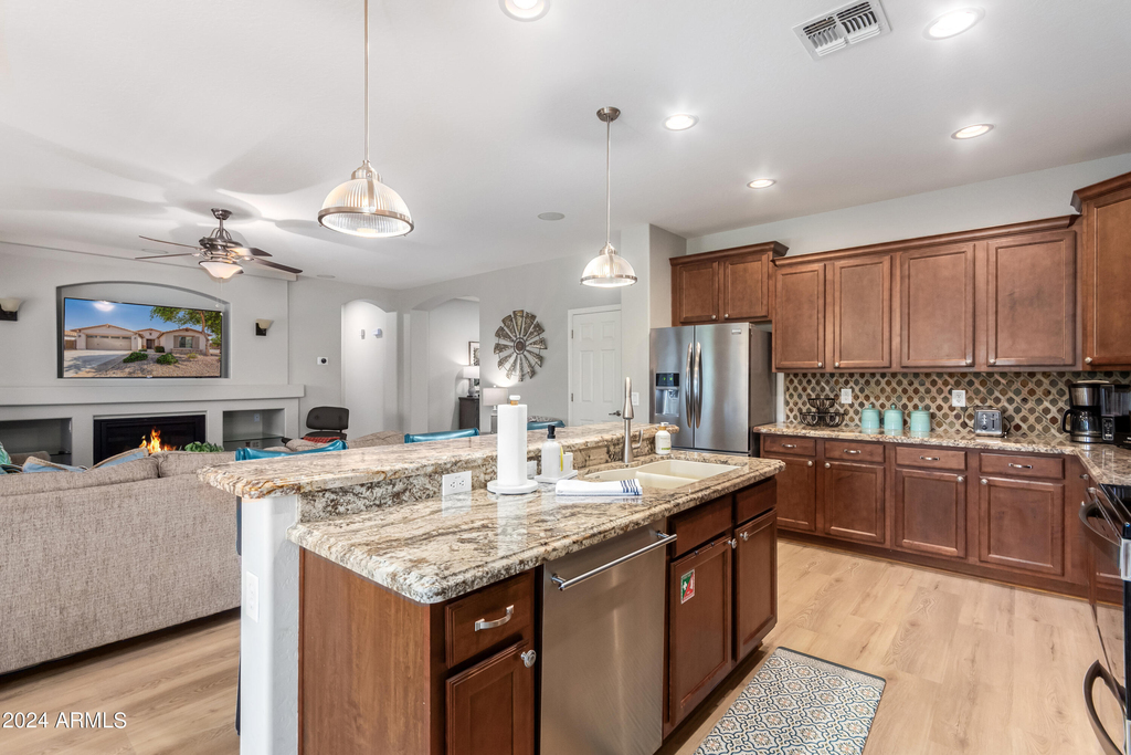 2695 E Rakestraw Lane - Photo 16