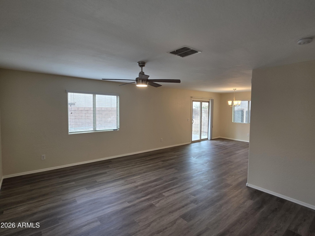 6063 E Sotol Drive - Photo 2