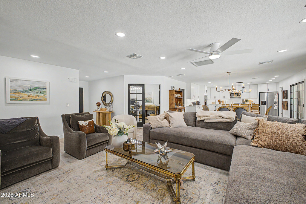 5140 E Poinsettia Drive - Photo 3