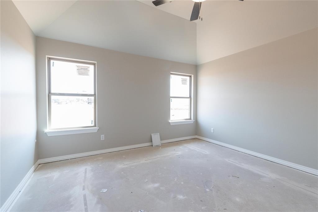 9112 Nw 127th Street - Photo 4