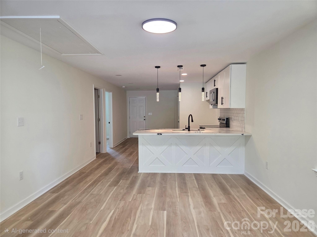 219 Green Drive Sw - Photo 1
