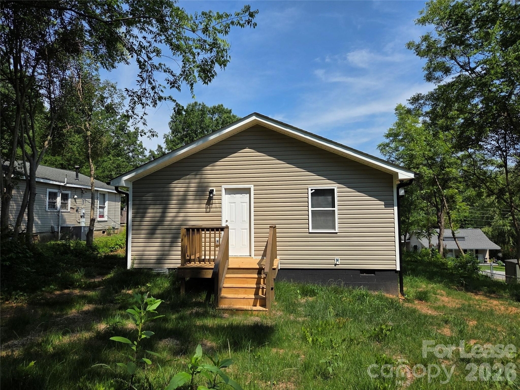 219 Green Drive Sw - Photo 9