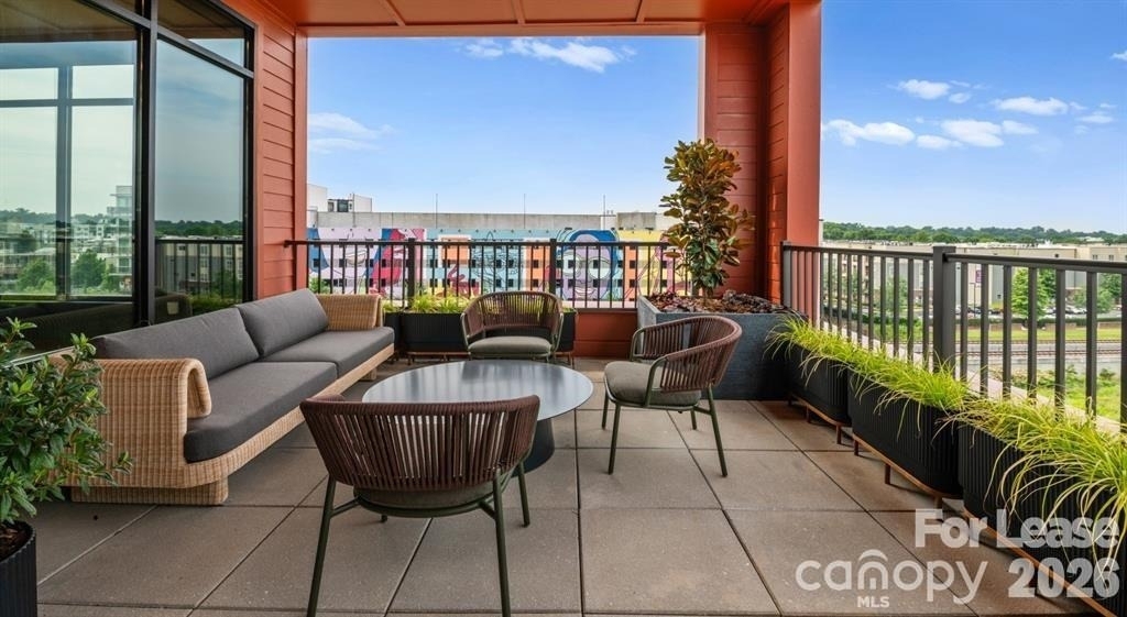 300 E 36th Street - Photo 9