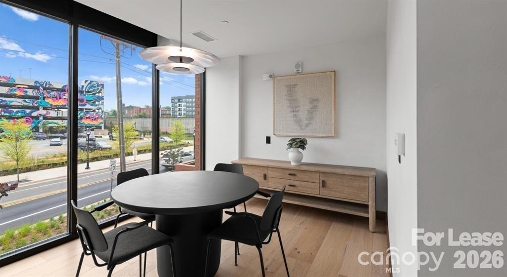 300 E 36th Street - Photo 18