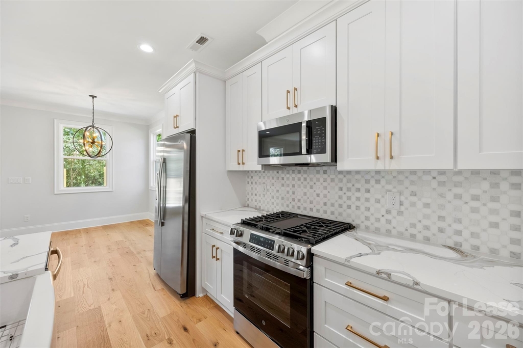 1331 Condon Street - Photo 9