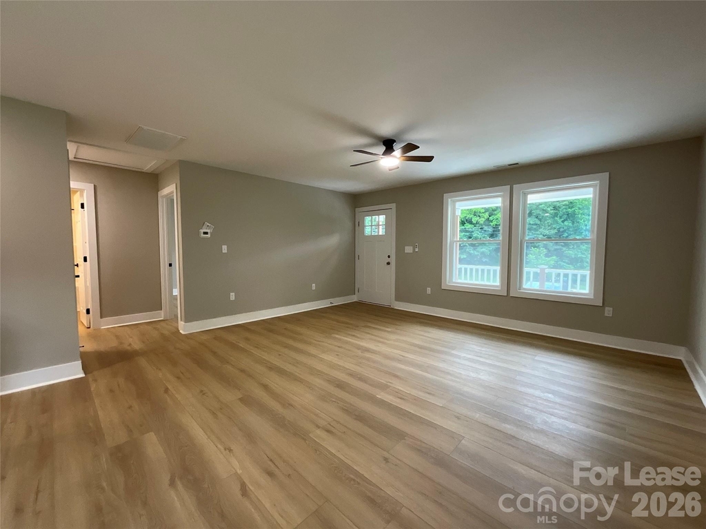 316 Zion Church Road - Photo 2