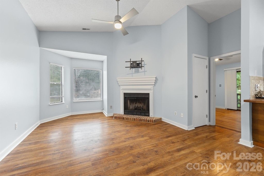 4130 Charlotte Highway - Photo 9