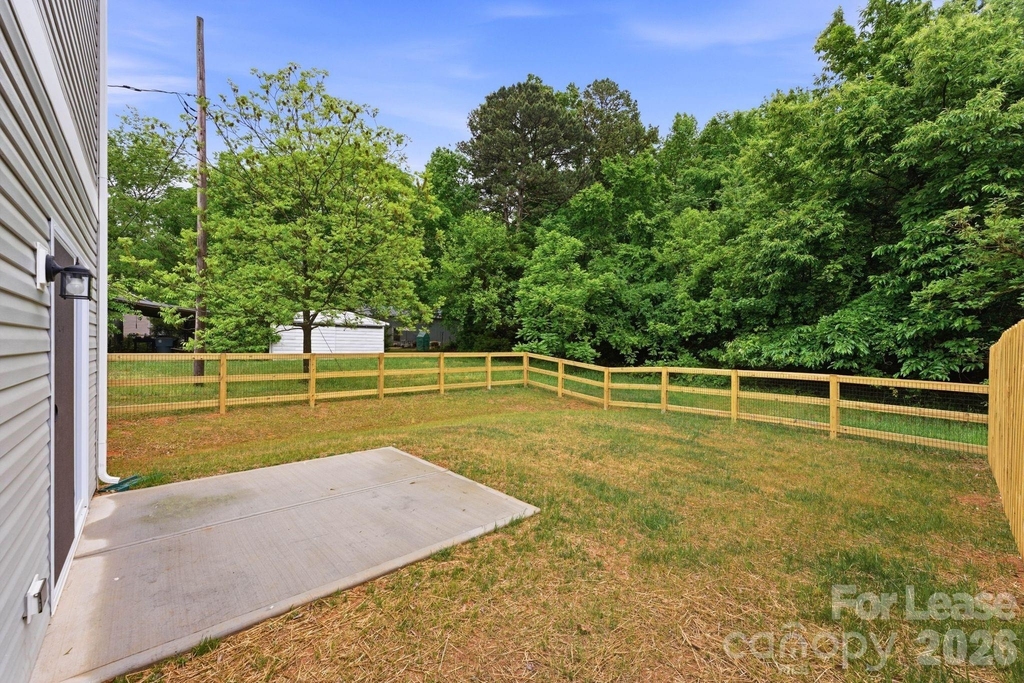645 Brookwood Street - Photo 24