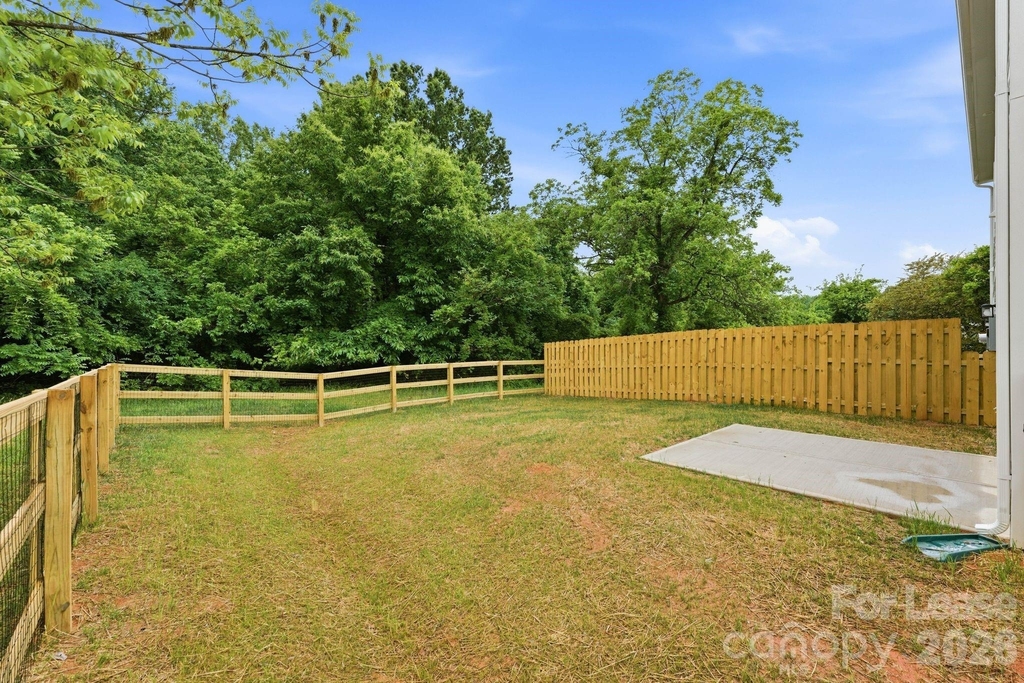 645 Brookwood Street - Photo 23