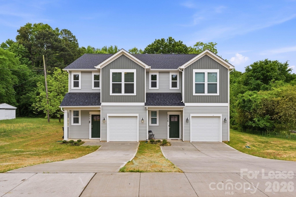 645 Brookwood Street - Photo 1