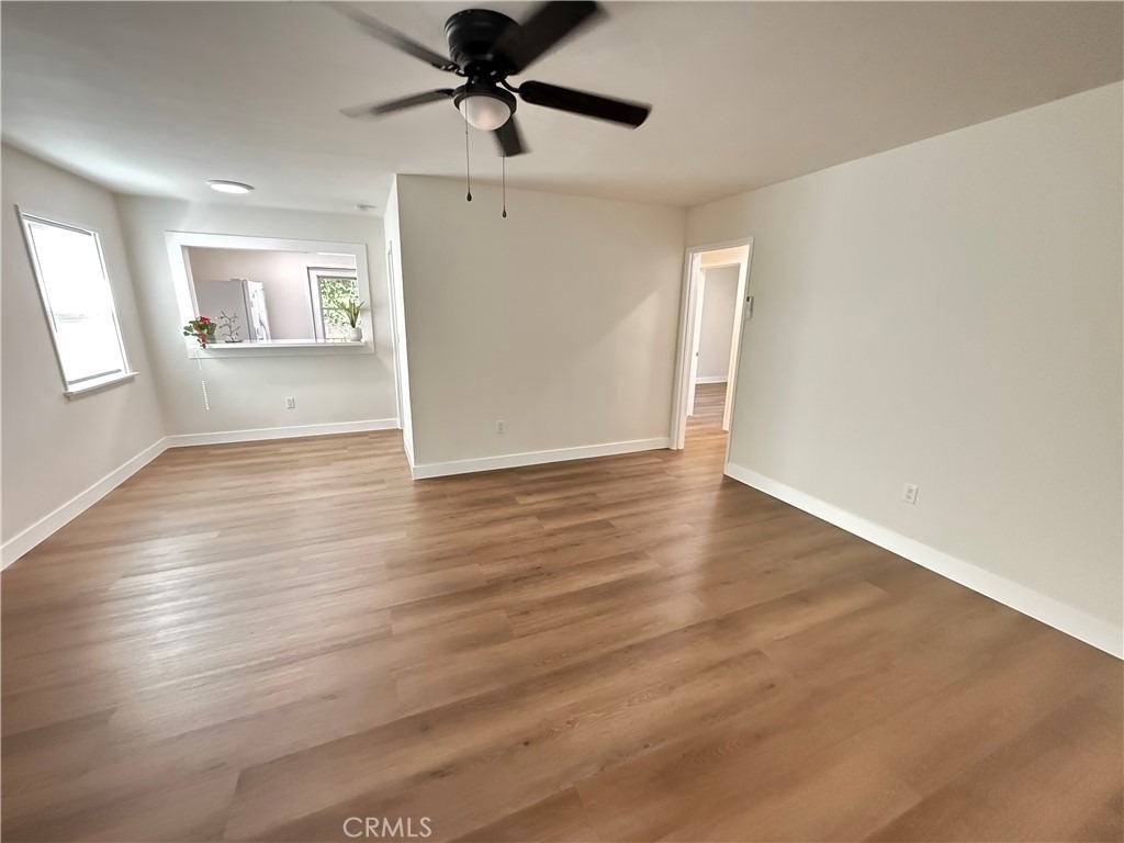 549 N Niagara - Photo 5