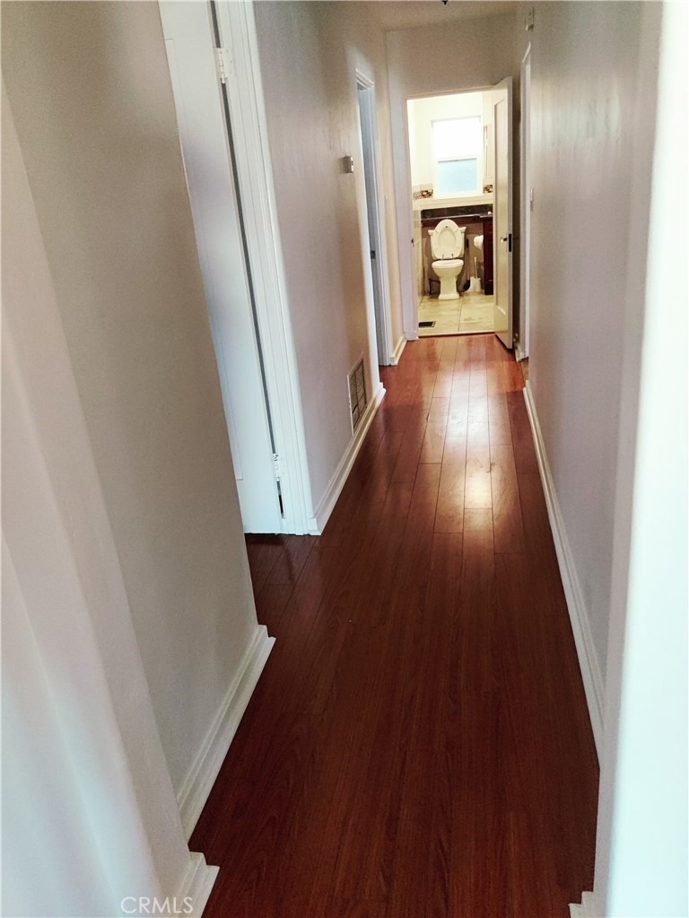 853 N Zeyn - Photo 5